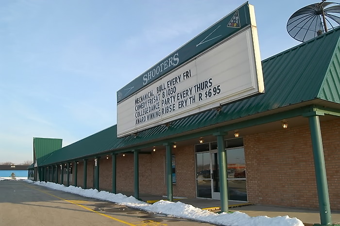 Trans-Lux (Inflight Cine) - Feb 2004 Photo (newer photo)